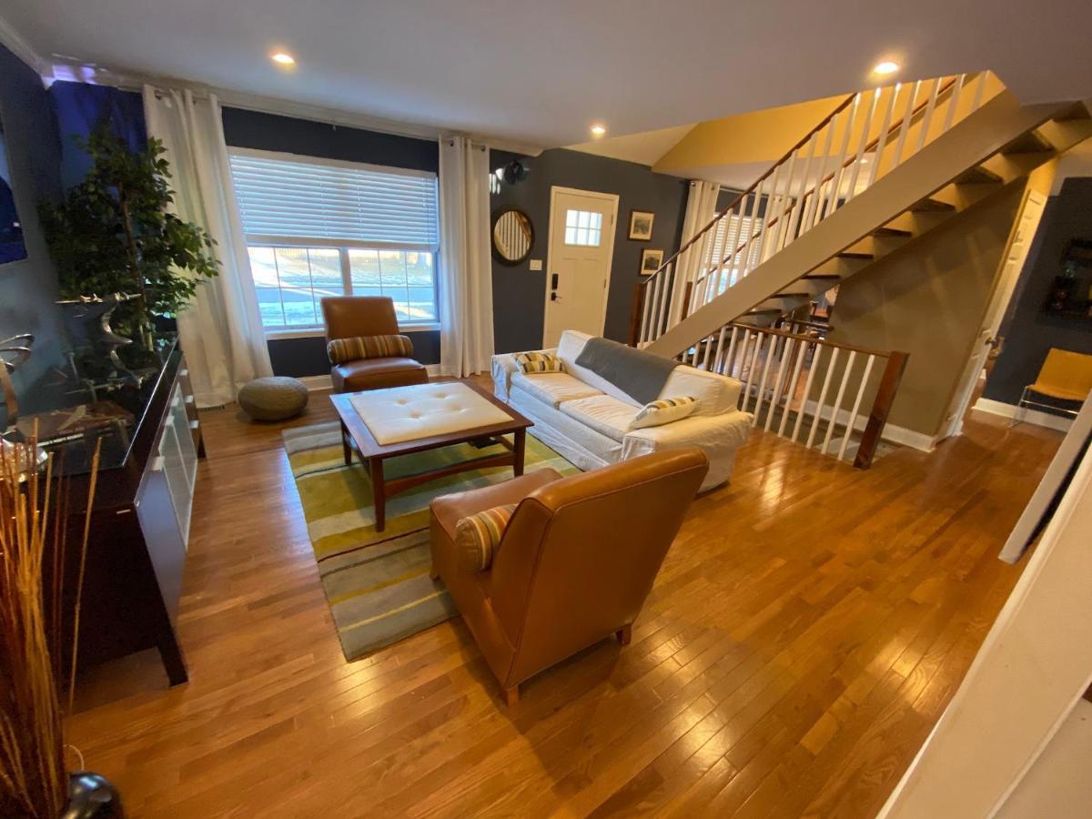 Here It Is! Cool Cape Cod-3 Br-2.5 Bath-12 Guests Olathe Exteriör bild