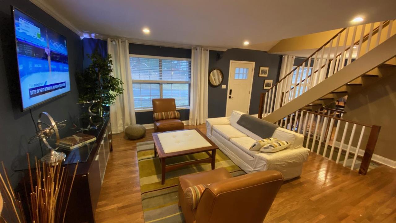 Here It Is! Cool Cape Cod-3 Br-2.5 Bath-12 Guests Olathe Exteriör bild