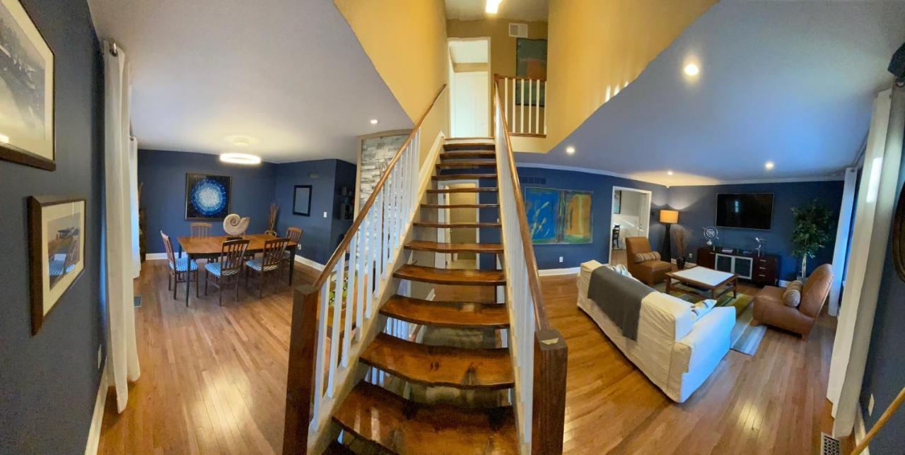 Here It Is! Cool Cape Cod-3 Br-2.5 Bath-12 Guests Olathe Exteriör bild